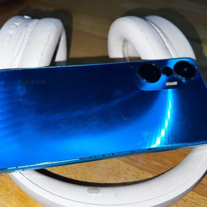 Infinix Hot 20S